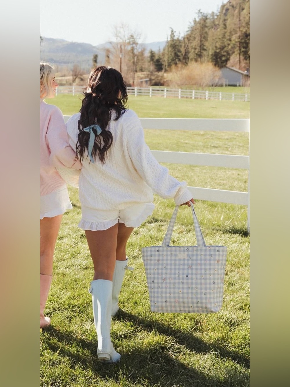 Poppy & Peonies Everything Tote Blue Gingham Limited Edition